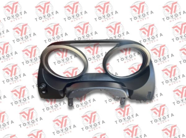 Marco embellecedor cuadro instrumentos Toyota Land Cruiser J15 - Imagen 2