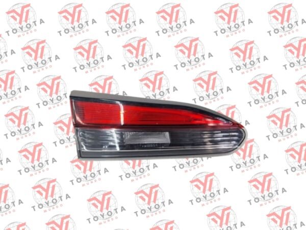 Stop trasero Toyota Corolla Cross 2020/2023